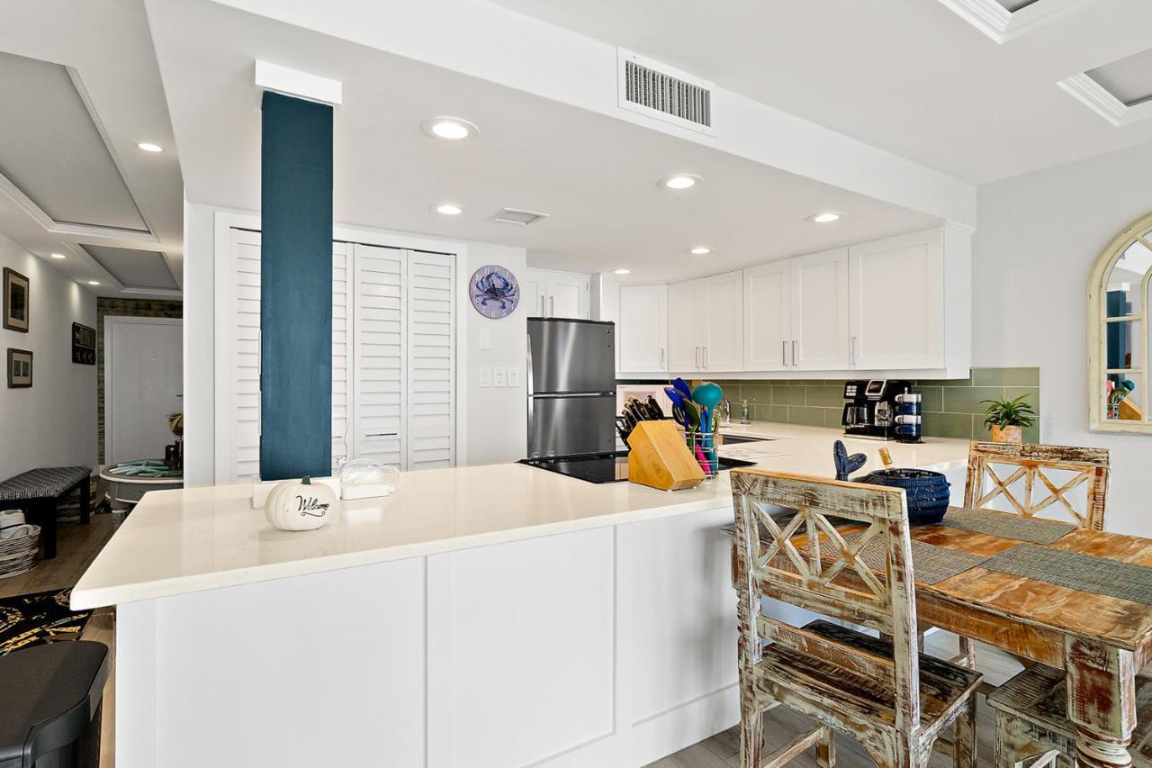 Pelican Condos New Smyrna Beach Exterior foto